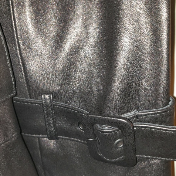 Bebe Hi Low leather trench coat sz Medium New - Picture 7 of 8